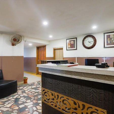 Oyo 70146 S S P Guest House Варанасі Екстер'єр фото