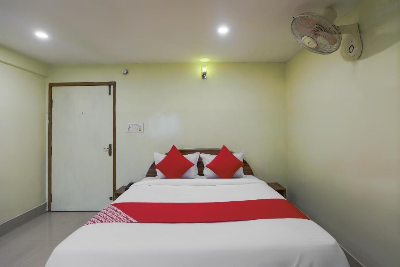 Oyo 70146 S S P Guest House Варанасі Екстер'єр фото